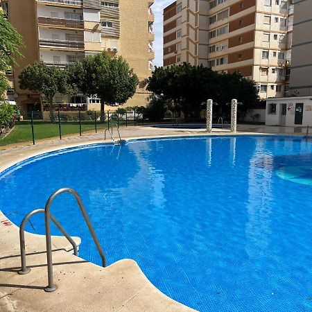 Piso Con Piscina Primera Linea De Playa Apartment Torre Del Mar Exterior photo